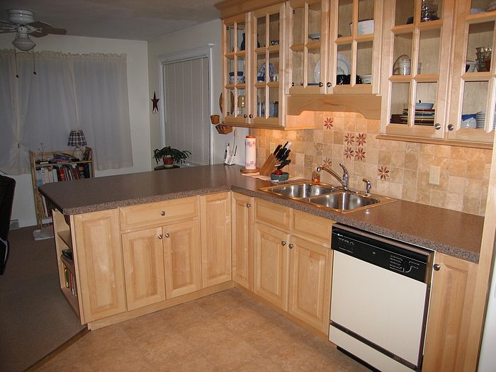 Remodeled kitchen in Ft. Thomas, Ky - Picture 4