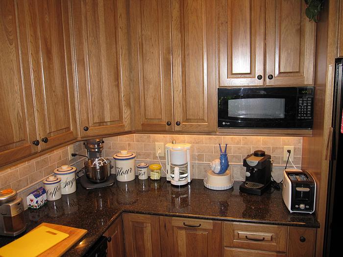 Picture of backsplash in remodeled kitchen in Anderson Township, Cincinnati, Ohio